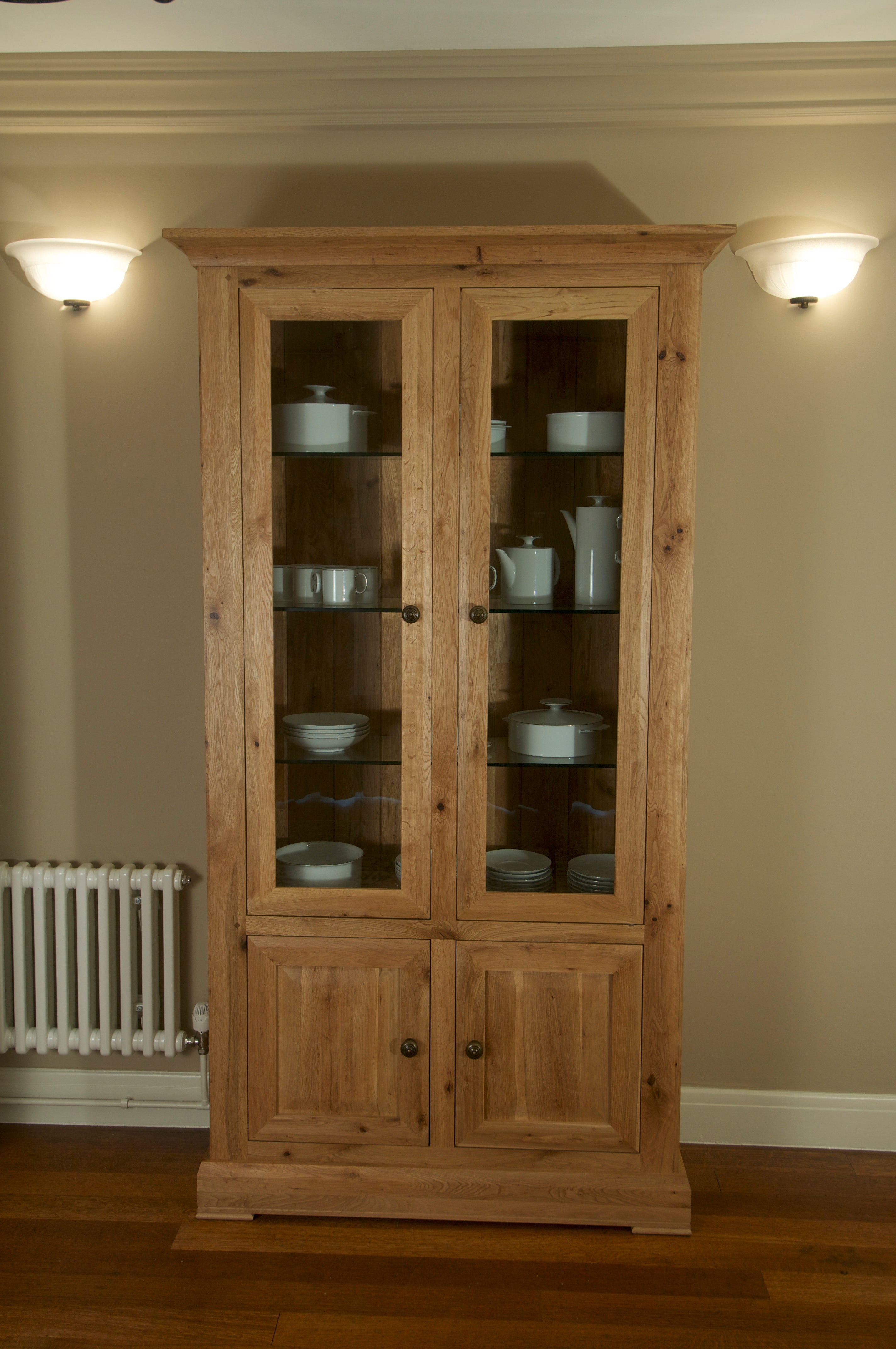 Wessex Oak 2 Door Glazed Cabinet | A Touch of Furniture Oxfordshire