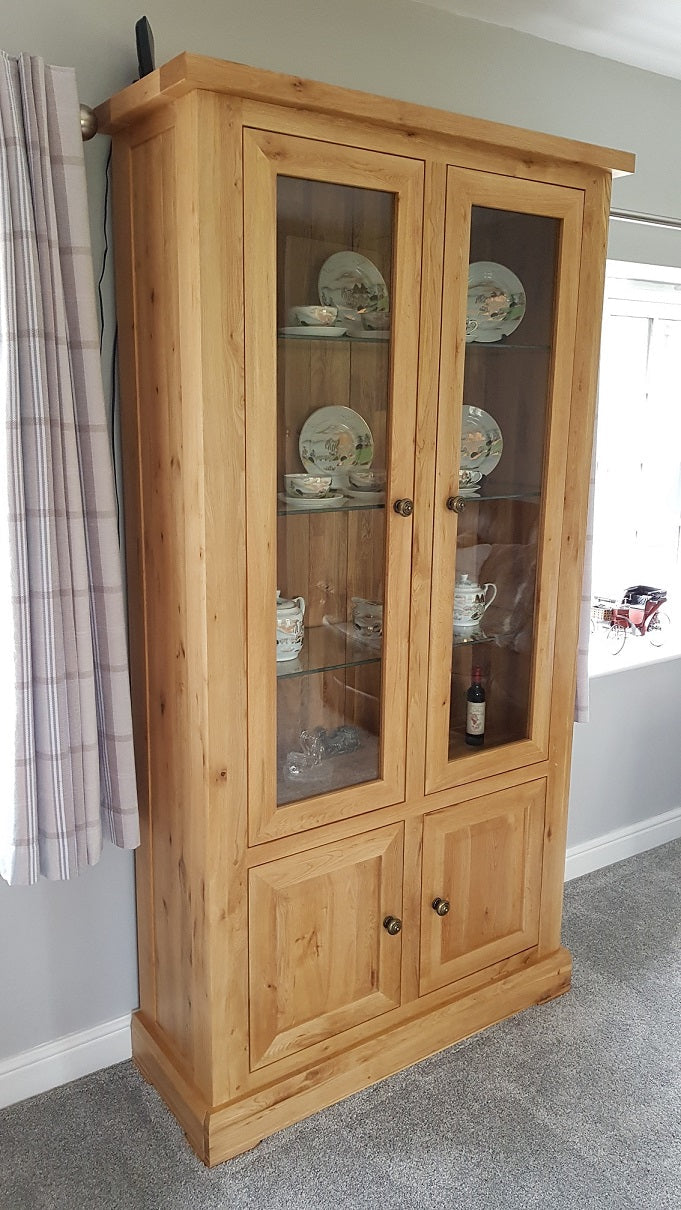 Wessex Oak 2 Door Glazed Cabinet | A Touch of Furniture Oxfordshire