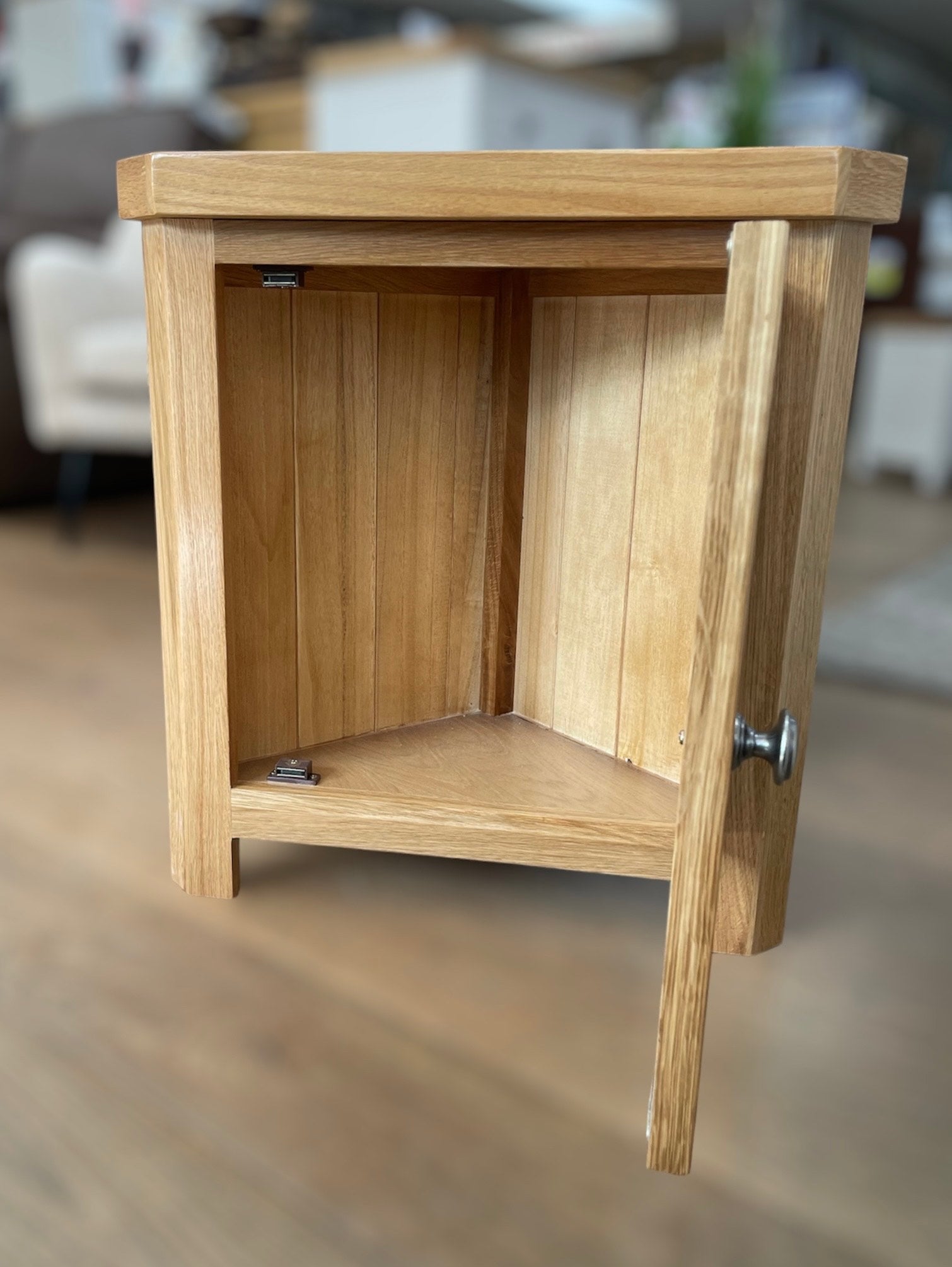Woodstock Oak Small Corner Cabinet